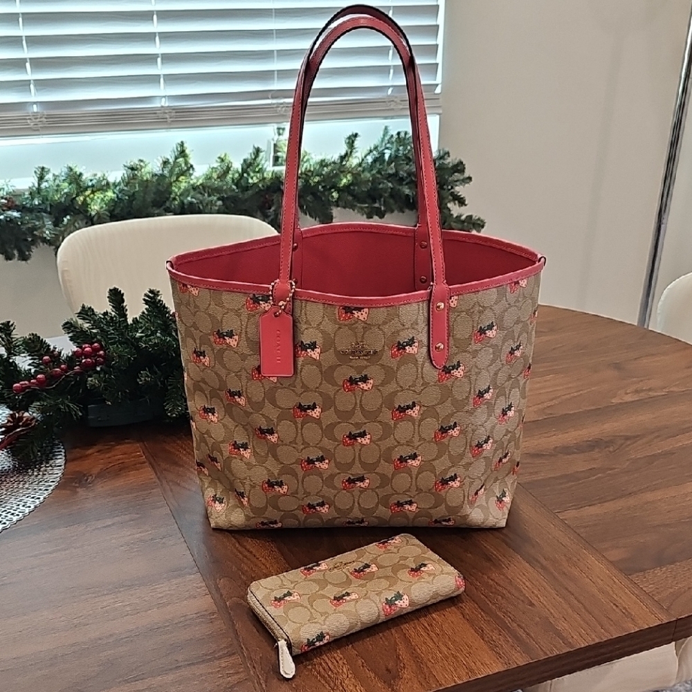 Brand New Limited Edition! 'Strawberry Fields' Coach Tote Bag with Wallet